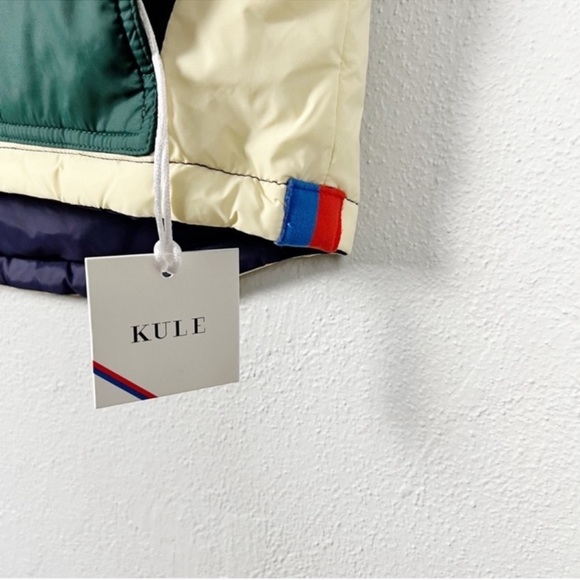 KULE Chandler Vest Patchwork Colorblock Puffer Vest
Size X Large - Picture 7 of 8